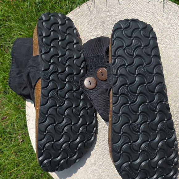 Betula Licensed By BIRKENSTOCK Black Sandals, size 40 - Picture 7 of 8